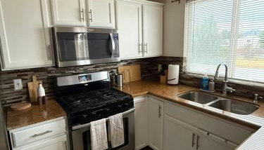 Lovely Provo Oasis - Photo 3