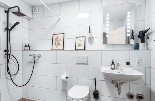 TM STAYS - Gemütliche Apartments zum Wohlfühlen - Terrasse, Küche, SmartTV, Natur - 5min nach Winterberg - Foto 22