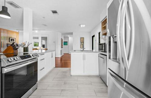 7 Minutes to Beach Saltwater Pool Open Floor Plan - Foto 31