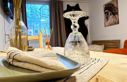 Nähe Uni Campus inklusive Parkplatz Boho-Suite by Rentigo - Perfekt für einen Aufenthalt in Zentrumnähe! - Foto 3