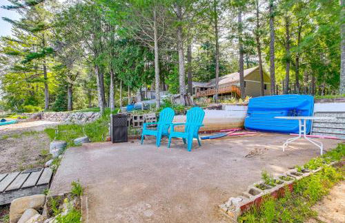 Waterfront Berry Lake Getaway with Sunroom! - Foto 29