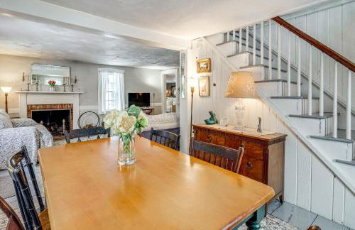 Historic 1820s Homestead on Battenkill River! - Foto 10