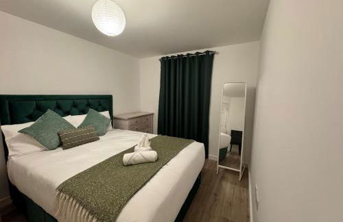 Town centre 1 Cozy king size bed ensuit shower - Foto 1