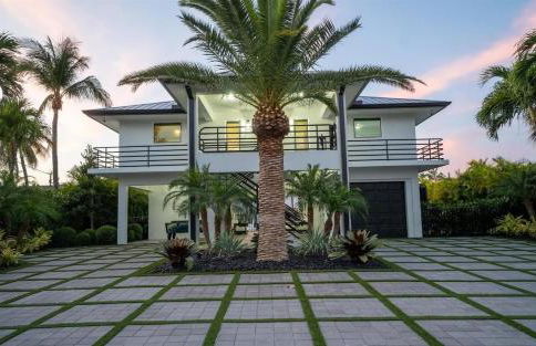 Villa Franchella - Waterfront Luxury Home, Pool, 45 Dock - Foto 5