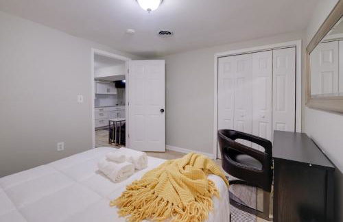 Work and Explore, Cozy Unit 5 Mi to UMD! - Foto 18