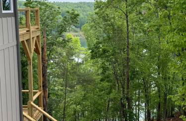 The Overlook at Lake James - Foto 13