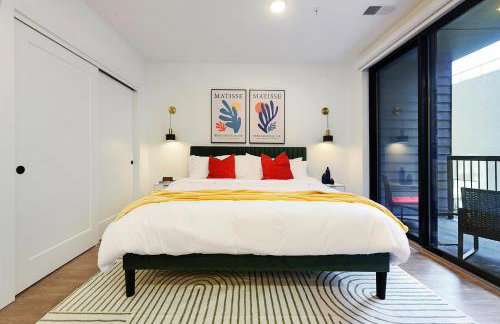 LUX Studio King Bed Free Parking Gym New - Foto 11