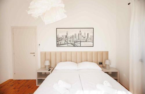 Villa del Lago with heated pool - Foto 45