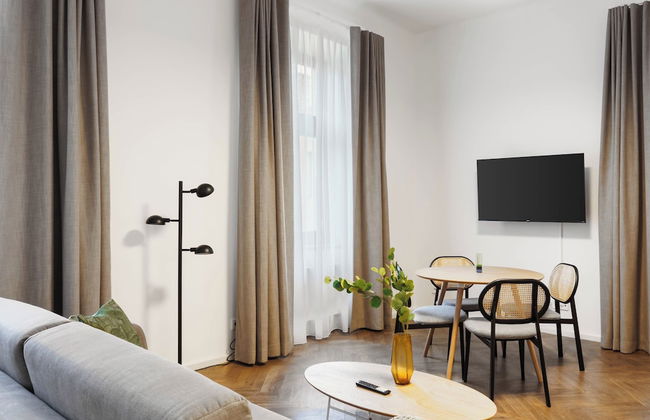 Limehome Prague Halkova - Foto 65