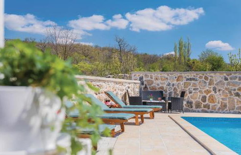 4 Bedroom Pet Friendly Home In Drnis - Foto 8