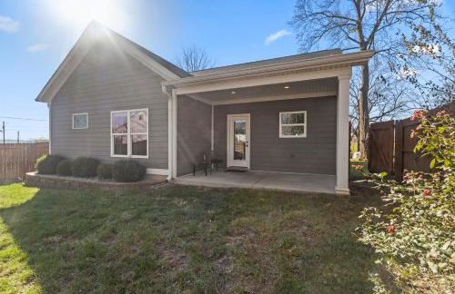 Newly renovated home near Derby - Foto 39