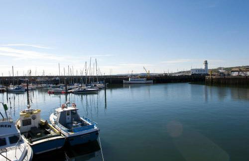 Harbourside Apartments with Private Parking - Foto 12