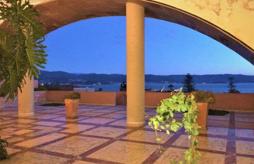 Grand T2 STANDING AJACCIO Proche centre et plages VUE PANORAMIQUE PARKING PRIVE - Foto 21