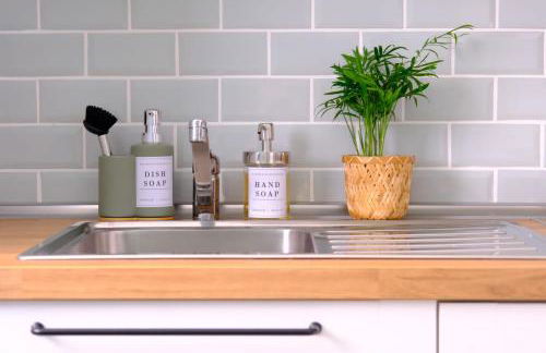 Studio rénové avec belle terrasse - Foto 7