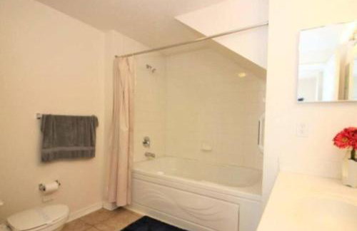 Family Friendly 3BR near Disney - Foto 10