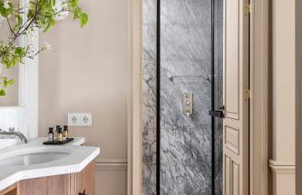 Ayala 63 - THE ARC COLLECTION - Photo 158