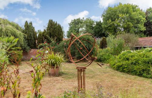 The Nest Box - Photo 21