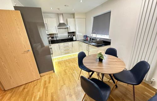 little hideout, Luxury Apartment - Photo 7