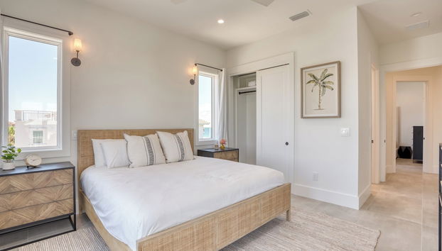 Emerald Evening by Avantstay 9bdr, Walk to Beach - Foto 2, Habitación