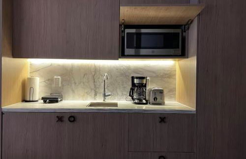 SLS Lux Brickell Exclusive by Palermo Home Miami - Photo 71