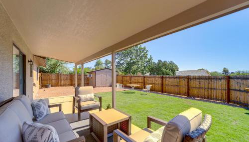 3 Mi to Old Town Cottonwood: Sunny Home w/ BBQ - Foto 2