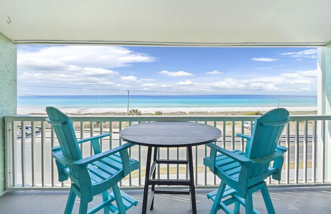 Lorvis Lair 2 Bedroom Condo by RedAwning - Foto 1