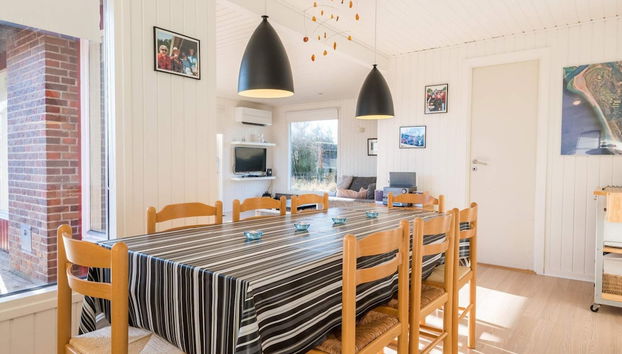 6 Person Holiday Home in Fano - Foto 3, Interior