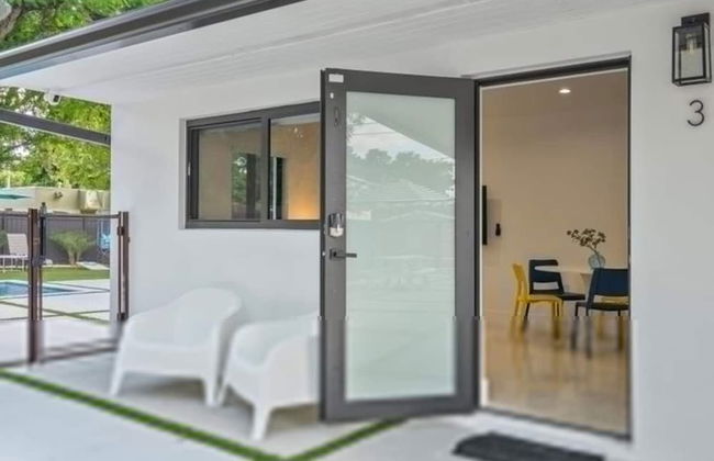 Sleek Modern Miami Getaway With Pool Oasis - Foto 23