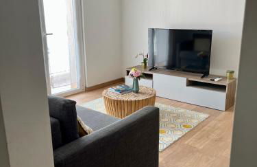 Perle rare à 250m de la plage ! Climatisé avec Parking, balcon & WiFi - Foto 4