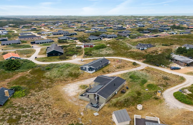 "Drifa" - 600m from the sea - Photo 8