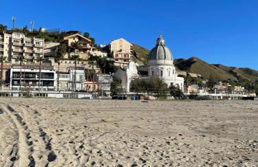 Sullo Stretto - Foto 29