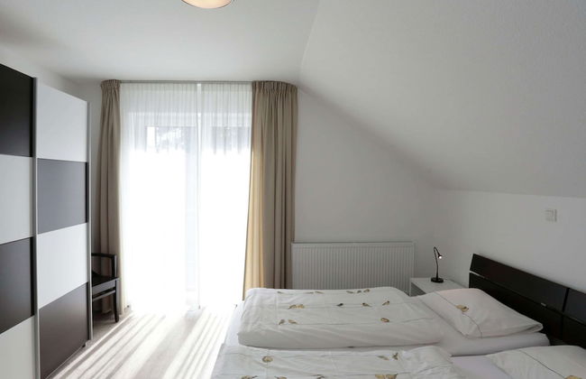 Serene Villa in Kstelberg near Lake & Watersports - Photo 7