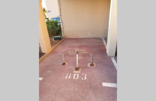 FACE MER ENTRE PLAGE ET MARINA - Foto 17