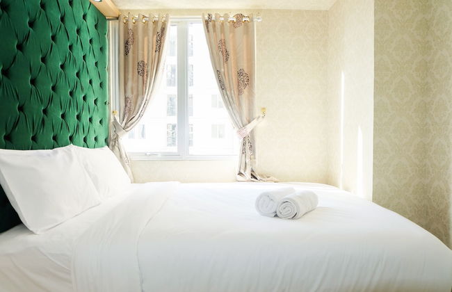 Simply 2BR with Pool View Bassura City Apartment - Foto 4