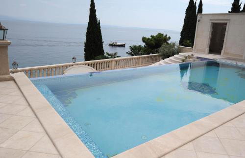 Villa Isabella - Luxury with style right next to the beach, private pool and sea view - Foto 10