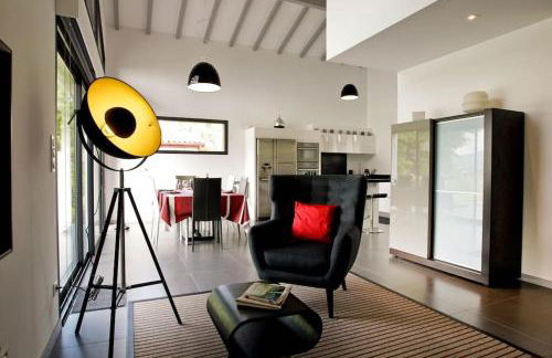 Maison basque moderne avec piscine chauffée et vue - Foto 7