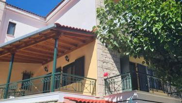 Παραδοσιακό Αρχοντικό με Τζάκι - Foto 1