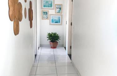 Aconchegante, ótima localização e vista para o mar - Foto 18