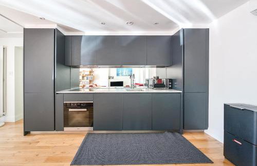 Luxury Oxford Apartment Sleeps 4, Free Parking - Pass the Keys - Foto 10