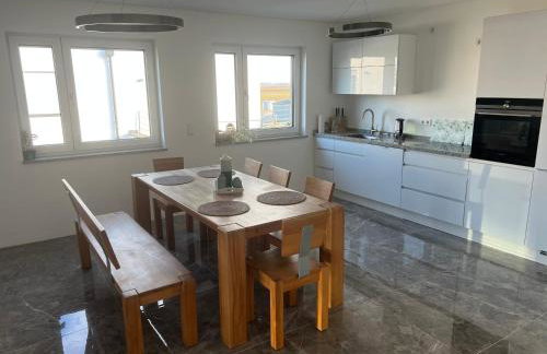 Haus Villa-Moderne Ferienwohnung in Wallersdorf-Haidlfing - Foto 8