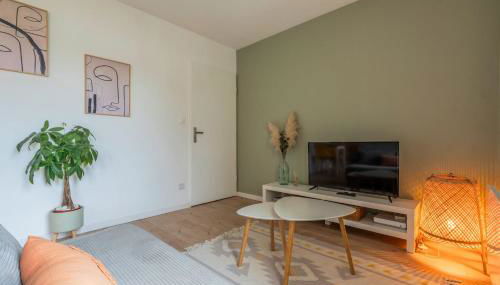 Studio calme avec parking, proche métro - Foto 5