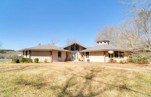Fire Pit, Views Lakefront Toledo Bend Retreat! - Foto 29
