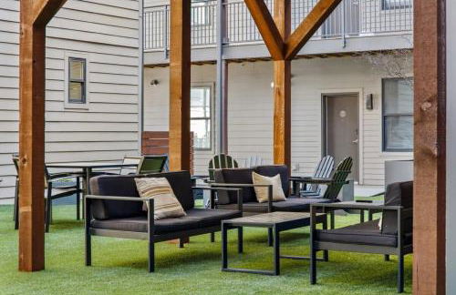 CozySuites Music Row Spacious 2BR with free parking 46 - Foto 41