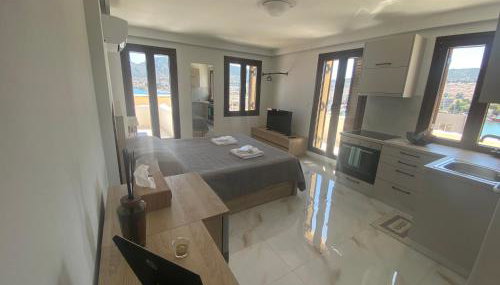 Unique Penthouse with Mytilene View - Port Apartments - Foto 1