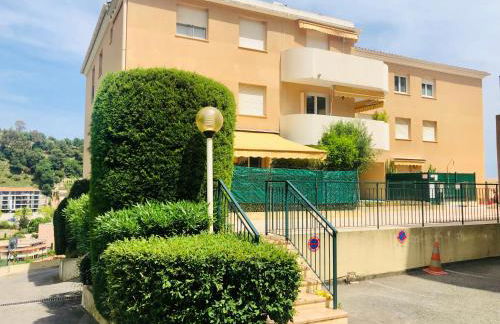 Mon Appart avec Terrasse et Piscine - Foto 13