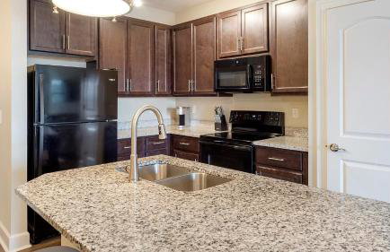 Landing Stylish 3BD Clubhouse Gym - Photo 51