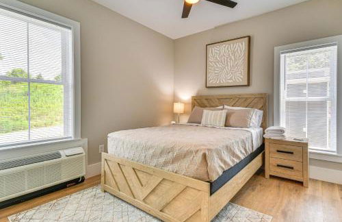 Hike and Ski Mtn-View Retreat in Maggie Valley! - Foto 11