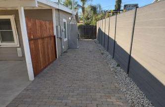 Brand new private Home with Yard free parking, near Ontario airport - Foto 13