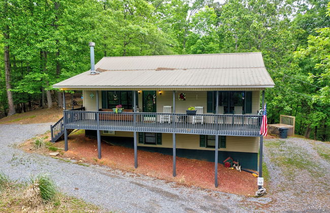 2 Bedroom Home in Ellijay! Private Hot Tub and Sunset Views - Foto 35