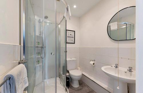 New! 5BR in Newton Drive - Foto 16